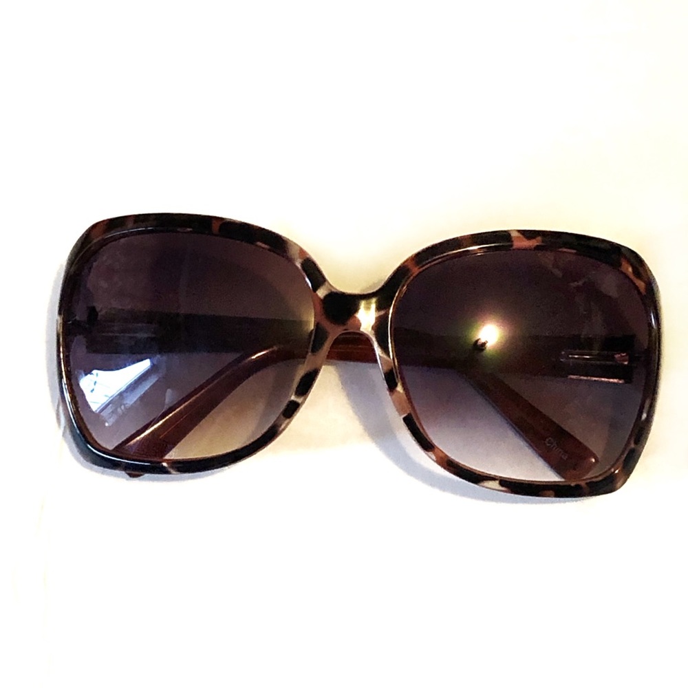 Ann Taylor Loft Oversized Sunglasses